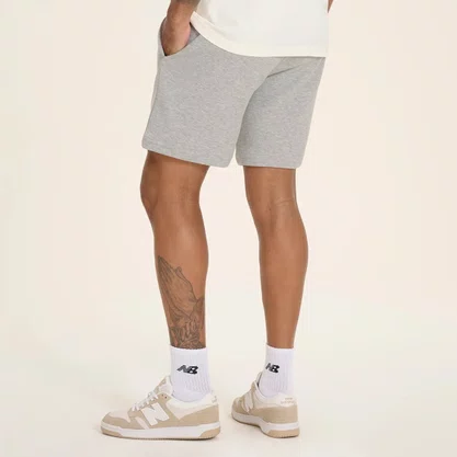 Bermuda New Balance Essentials