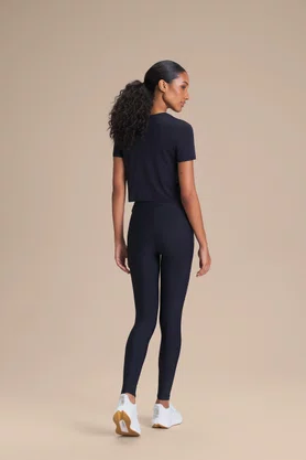 Camiseta Live Cropped Comfort