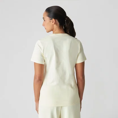 Camiseta New Balance Essentials