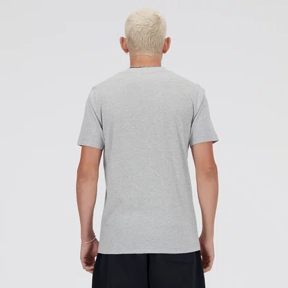 Camiseta New Balance Essentials