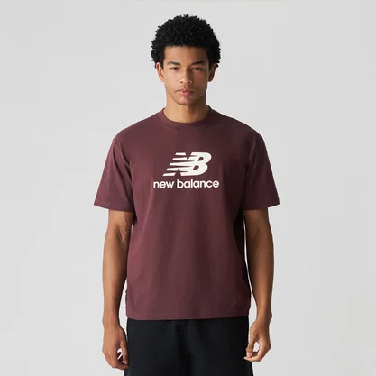 Camiseta New Balance Essentials