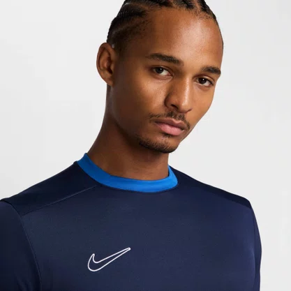 Camiseta Nike Dri-Fit Academy
