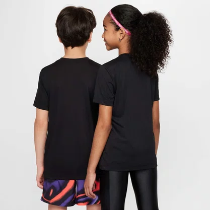 Camiseta Nike Dri-FIT Legend Swoosh