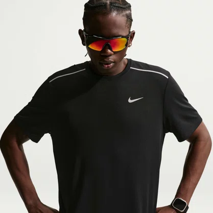 Camiseta Nike Dri-FIT UV Miler Masculina