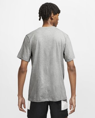 Camiseta Nike Sportswear Club
