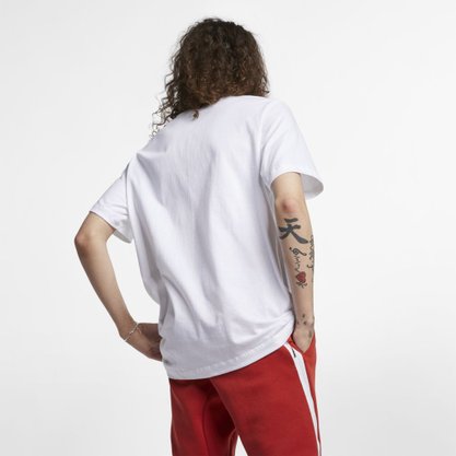 Camiseta Nike Sportswear Club