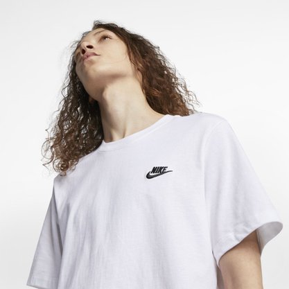 Camiseta Nike Sportswear Club