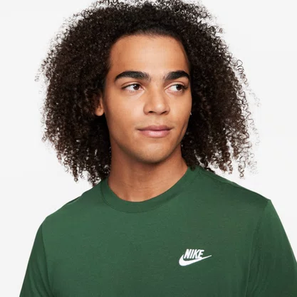 Camiseta Nike Sportswear Club