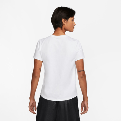 Camiseta Nike Sportswear Essentials