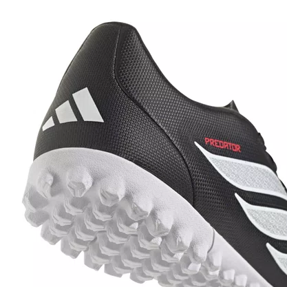 Chuteira Adidas Predator Club Society