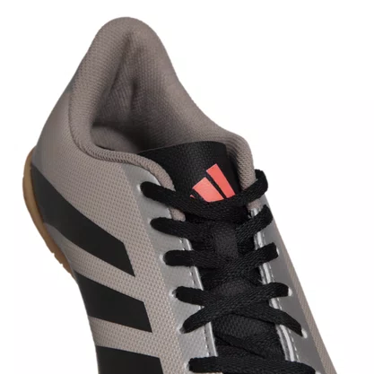 Chuteira Adidas Predator Essentials 24.5