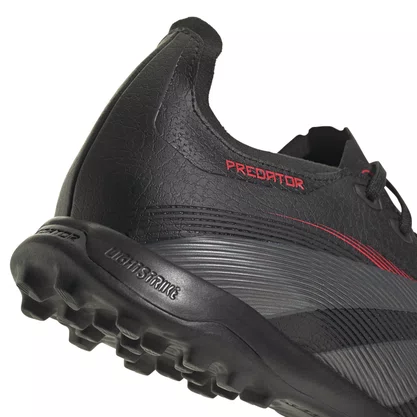 Chuteira Adidas Predator League