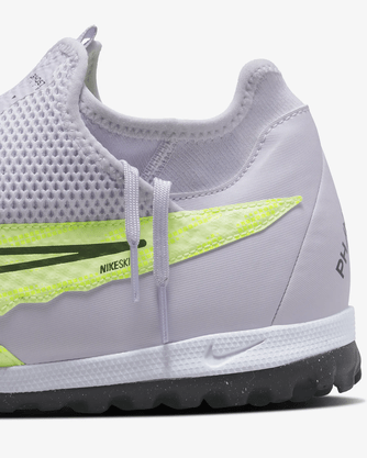 Chuteira Nike Phantom GX Academy Dynamic