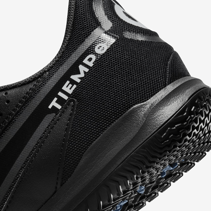 Chuteira Nike Tiempo Legend 9 Academy