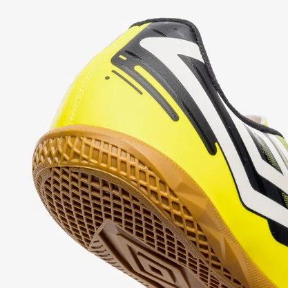 Chuteira Umbro Action Futsal