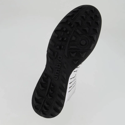 Chuteira Umbro Adamant Club