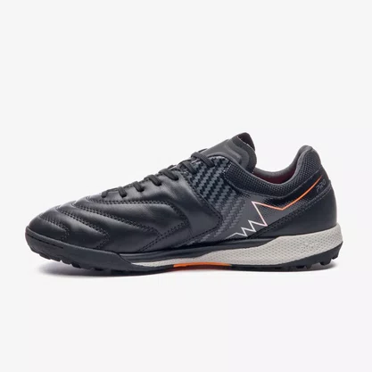 Chuteira Umbro Adamant Master