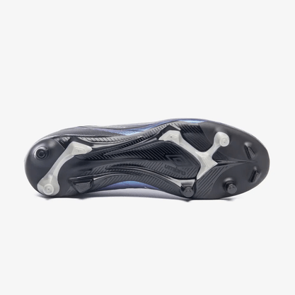 Chuteira Umbro Domain
