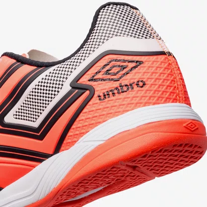 Chuteira Umbro Pro 5 Bump Club