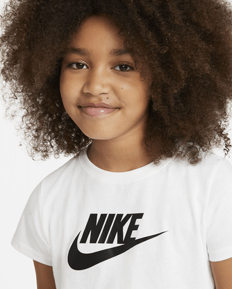 Cropped Nike Sportswear Older Kids