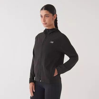 Jaqueta New Balance Corta Vento Sport Essentials