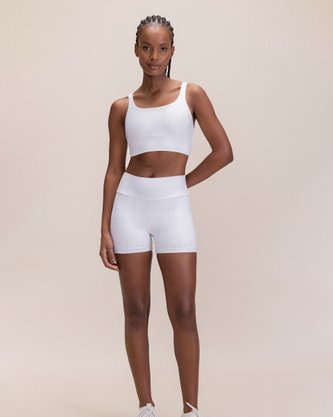 Shorts Live Fit Icon