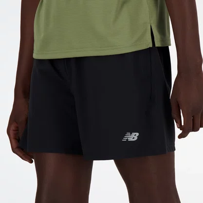 Shorts New Balance Sport Essentials 2 em 1