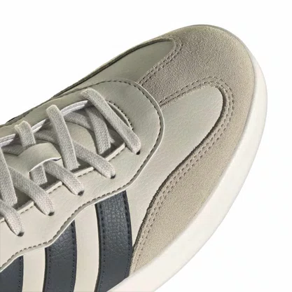 Tênis Adidas Barreda