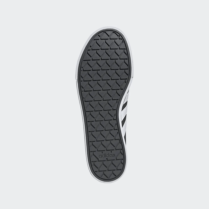 Tênis Adidas Daily 4.0