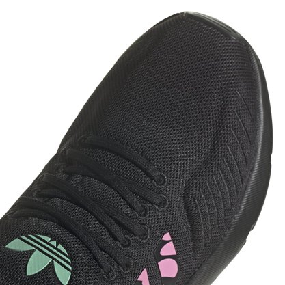 Tênis Adidas Swift Run 22