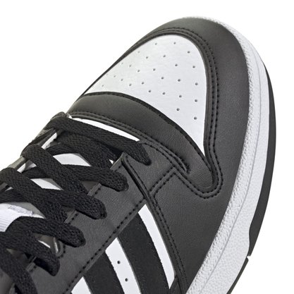 Tênis Adidas Turnaround
