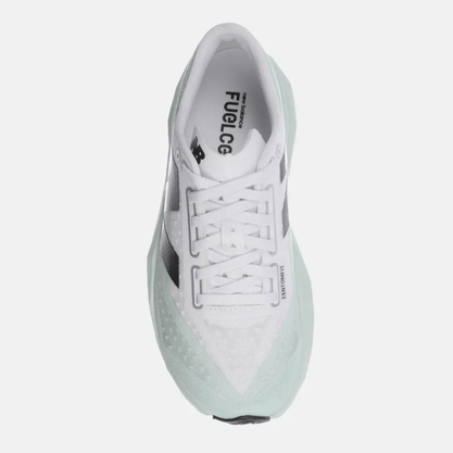 Tênis New Balance FuelCell Rebel v4