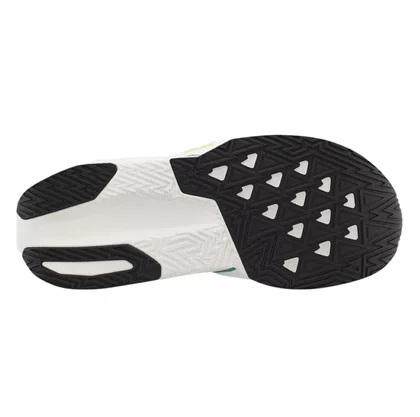 Tênis New Balance Fuelcell Rebel V5