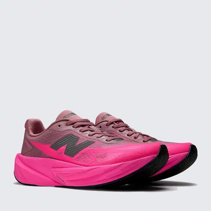 Tênis New Balance Fuelcell Rebel V5