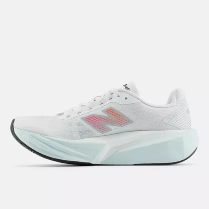 Tênis New Balance Fuelcell Rebel V5