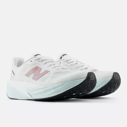 Tênis New Balance Fuelcell Rebel V5