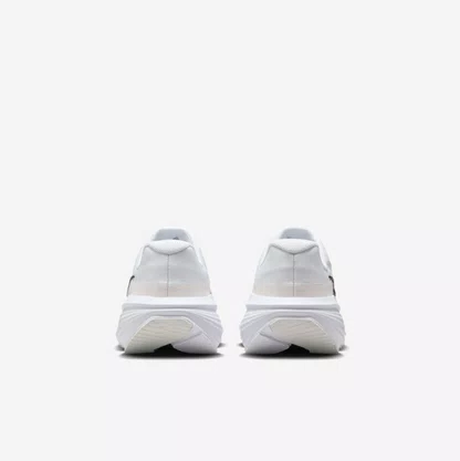 Tênis Nike Downshifter 14