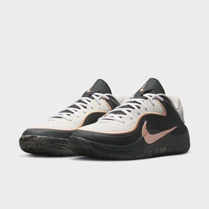 Tênis Nike Precision 8 Low
