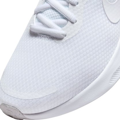 Tênis Nike Revolution 7