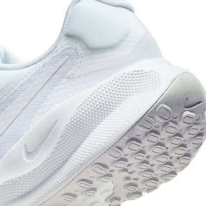 Tênis Nike Revolution 7