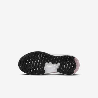 Tênis Nike Revolution 7