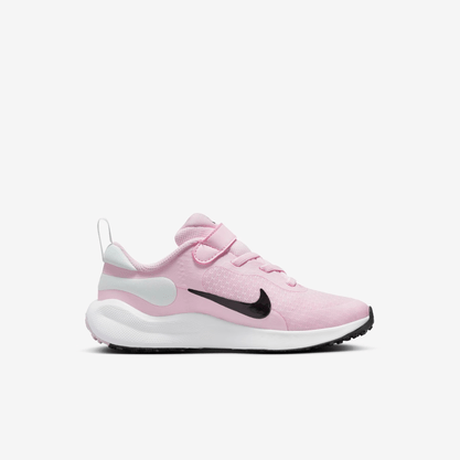 Tênis Nike Revolution 7