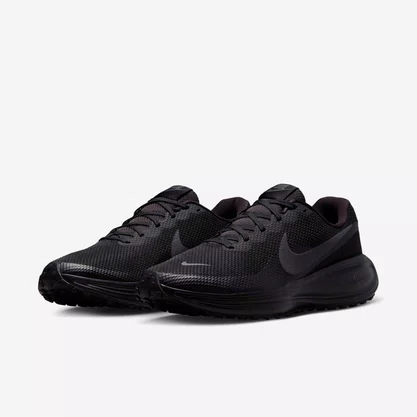 Tênis Nike Revolution 8