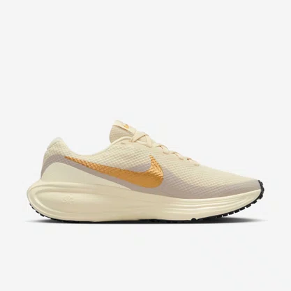 Tênis Nike Revolution 8