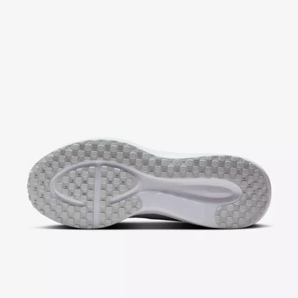 Tênis Nike Revolution 8