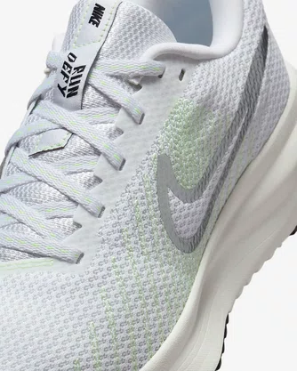 Tênis Nike Run Defy