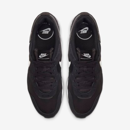 Tênis Nike Venture Runner