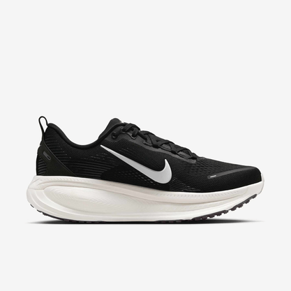 Tênis Nike Vomero 18