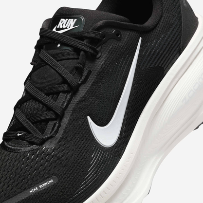 Tênis Nike Vomero 18