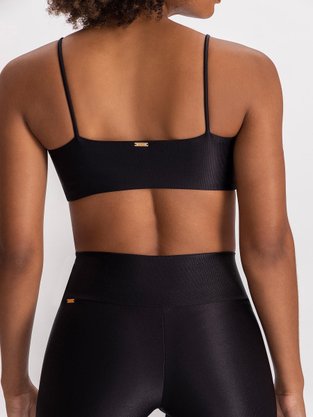 Top Live Body Curve Allure Essential